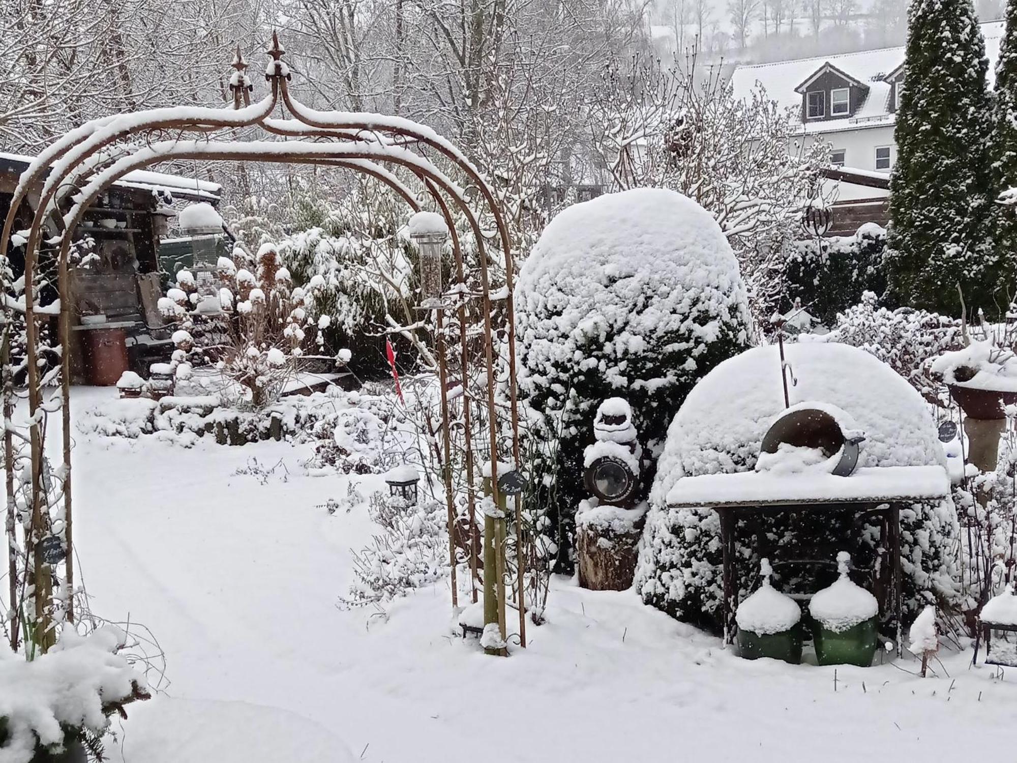 Ferienwohnung Sauerland Burgfenster เลนเนชตัดท์ ภายนอก รูปภาพ